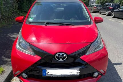 Toyota Aygo (X) 87.000 km 5.790 &euro; Remscheid 42897