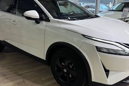 Nissan Qashqai 101.780 km 18.290 &euro; Wuppertal 42327