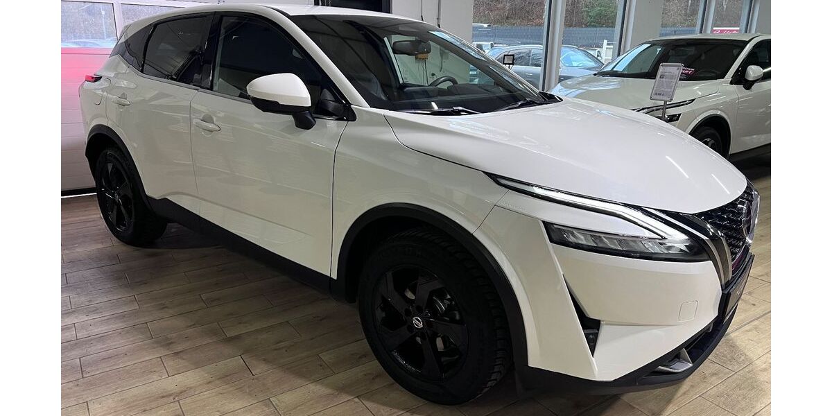 Nissan Qashqai 101.780 km 18.290 &euro; Wuppertal 42327