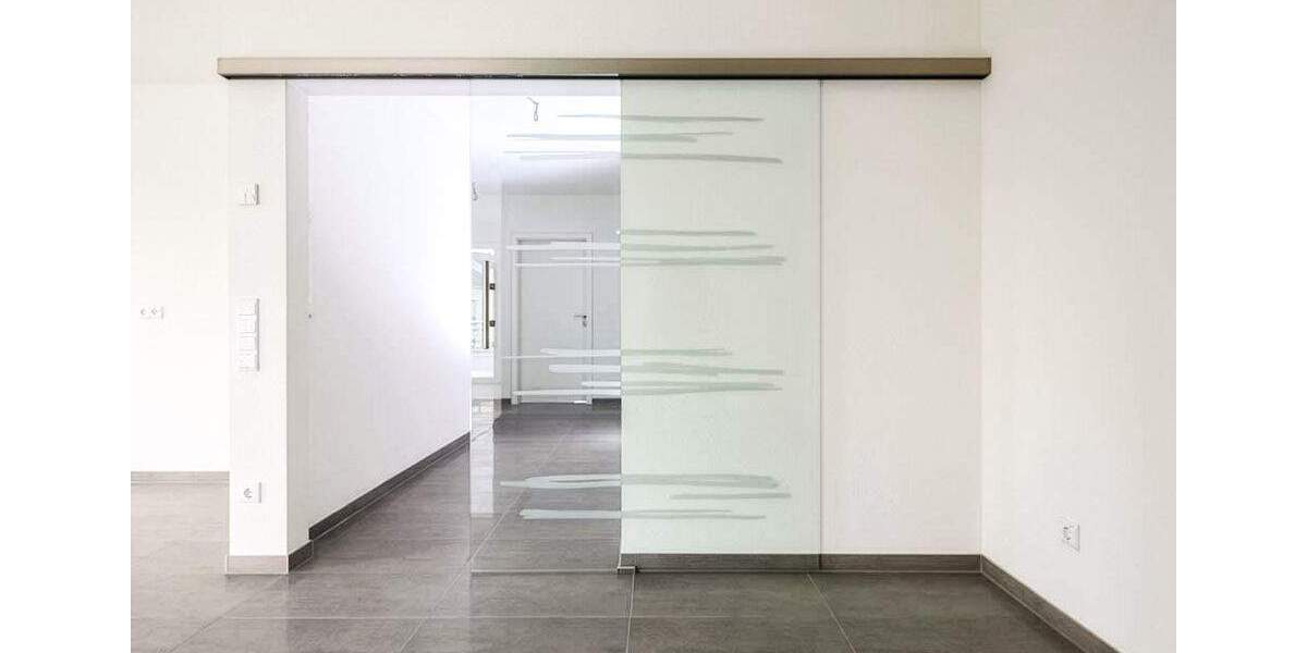 Hochwertige 4-Zimmer-Wohnung in zentraler, ruhiger Lage 4 zimmer