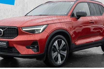 Volvo XC40 66.499 km 27.440 &euro; Düsseldorf 40474