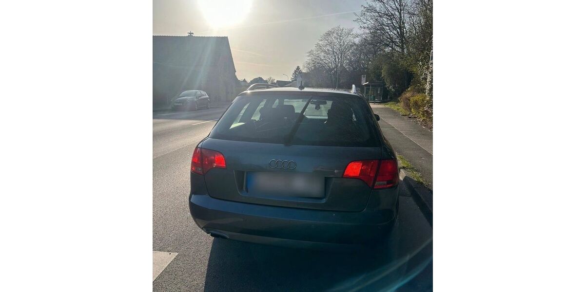 Audi A4 260.000 km 2.200 &euro; Leverkusen 51381