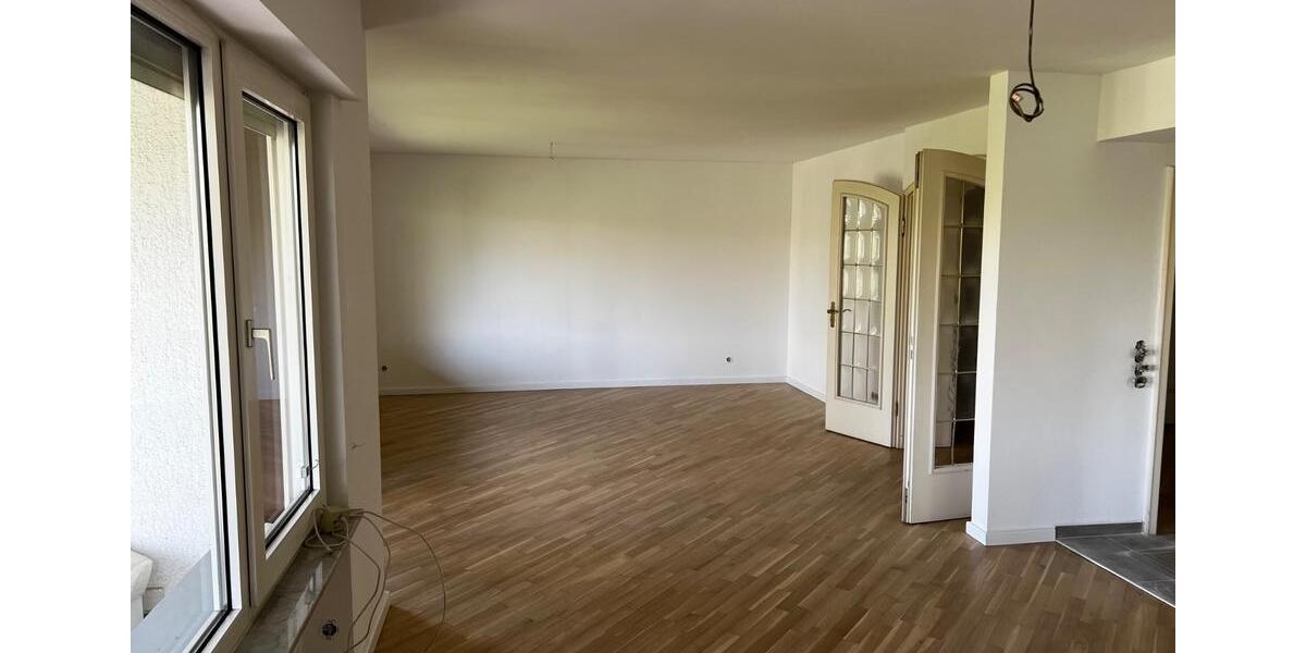 Erdgeschoßwohnung Wuppertal Gemarkung Nächstebreck - 2 Zimmer, 98 m&sup2;, 870&euro; | Angebot:26126068