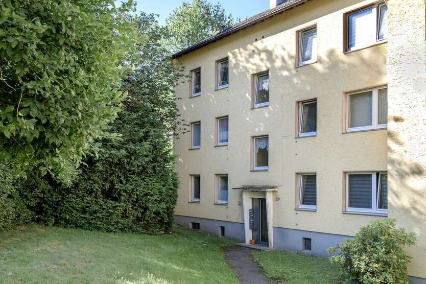 Wohnung zum Mieten in Wermelskirchen 323,53 € 49.02 m²