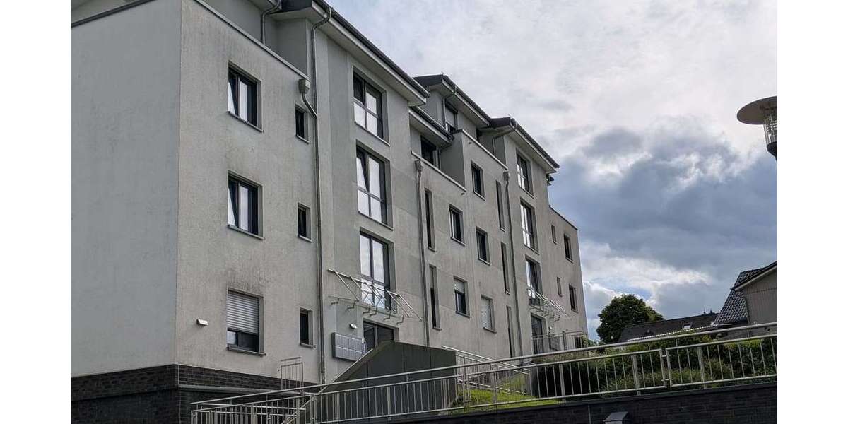 Etagenwohnung Radevormwald - 2 Zimmer, 61 m&sup2;, 675&euro; | Angebot:26828370