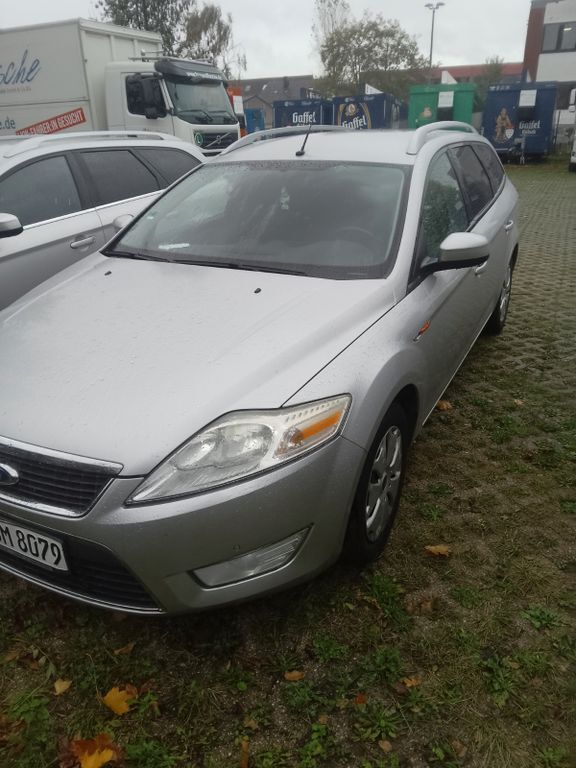 Ford Mondeo 266.158 km 2.250 € Köln 51147