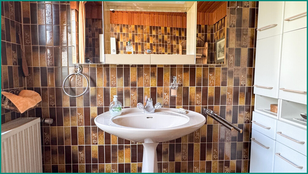 GENERATIONENHAUS MIT VIEL PLATZ IN SCHÖNER WOHNLAGE NÄHE STADTZENTRUM VON RADEVORMWALD, PROVISIONSFR - Einfamilienhaus Radevormwald | Angebot:27157111