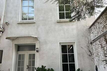 Haus Düsseldorf Stadtbezirk 3 - 6 Zimmer, 140 m&sup2;, 3.500&euro; | Angebot:26821530