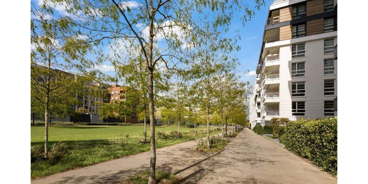 Etagenwohnung Düsseldorf Pempelfort - 3 Zimmer, 99 m&sup2;, 790.000&euro; | Angebot:23950648