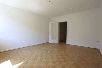 Wohnung zum Mieten in Düsseldorf 690 € 55 m²