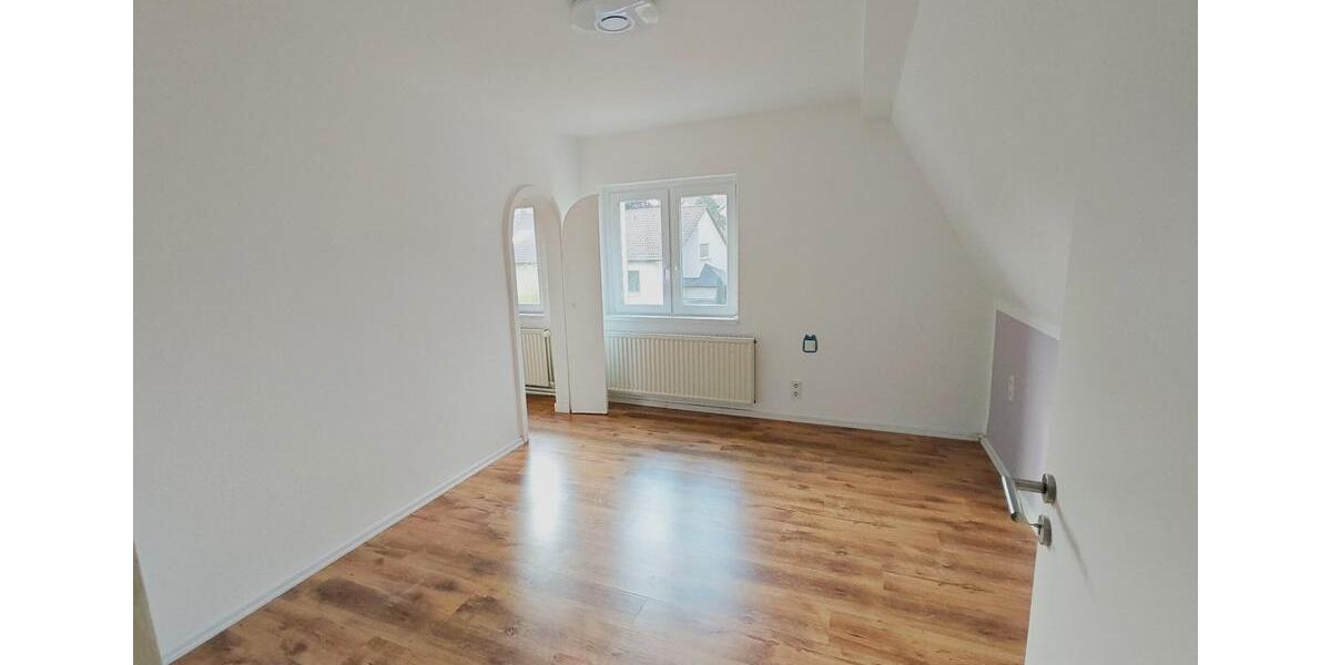 Einfamilienhaus Radevormwald - 3 Zimmer, 130 m&sup2;, 349.000&euro; | Angebot:27225895