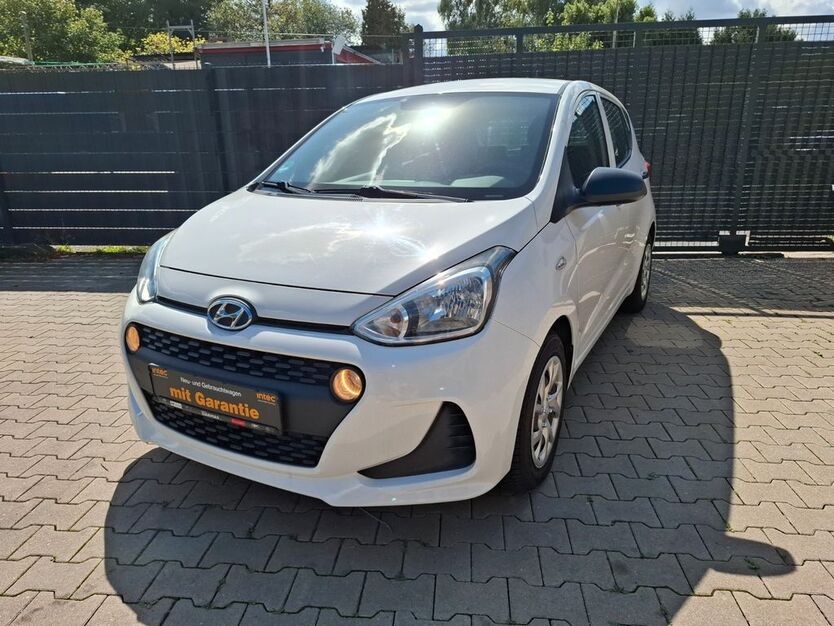Hyundai i10 70.000 km 5.999 € Düsseldorf 40627
