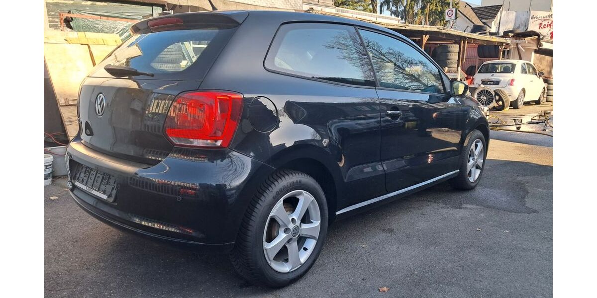 VW Polo 102.000 km 5.300 &euro; Solingen 42719