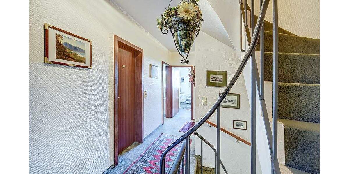 Reihenmittelhaus Düsseldorf Hubbelrath - 5 Zimmer, 124 m&sup2;, 595.000&euro; | Angebot:23957248