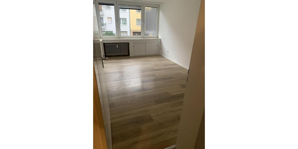 Etagenwohnung Düsseldorf Flingern Süd - 2 Zimmer, 54 m&sup2;, 1.050&euro; | Angebot:26374796