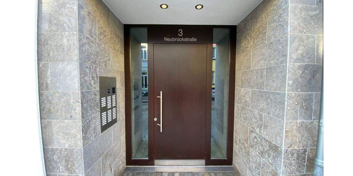 Etagenwohnung Düsseldorf Altstadt - 2 Zimmer, 62 m&sup2;, 1.000&euro; | Angebot:25664634