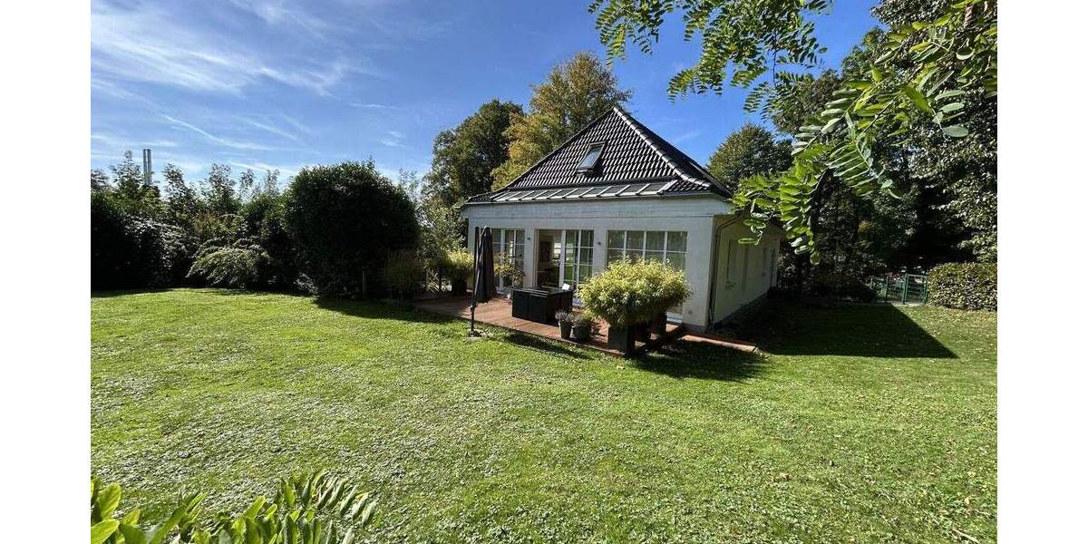 Großzügiges Wohnerlebnis mit historischem Flair 7 zimmer