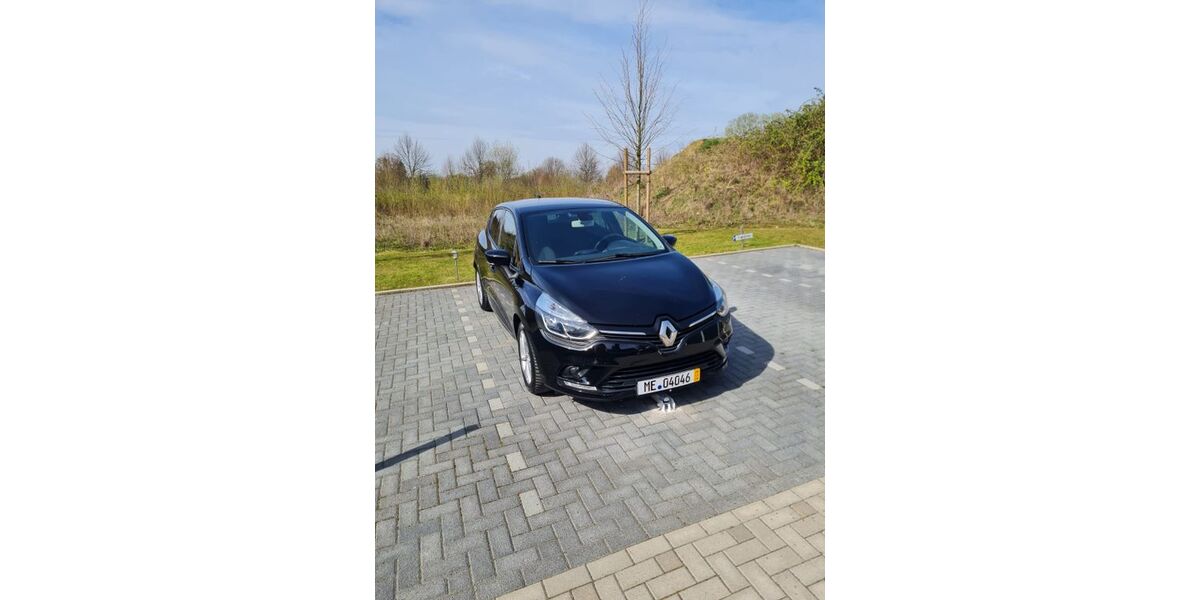 Renault Clio 79.000 km 7.450 &euro; Wülfrath 42489