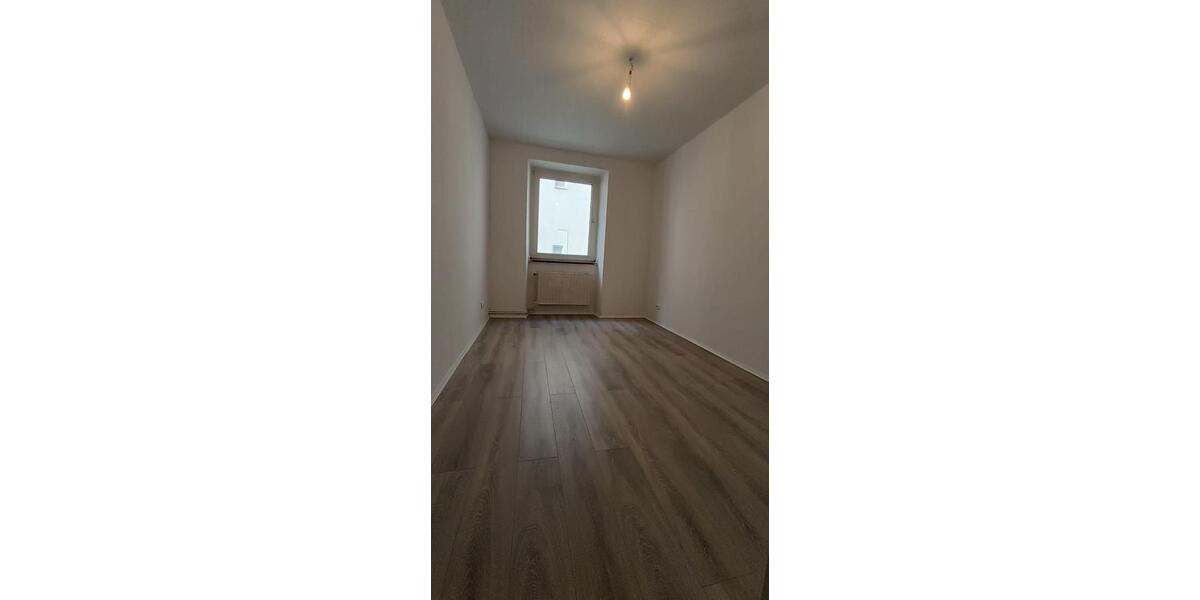 Erdgeschoßwohnung Wuppertal Elberfeld - 3 Zimmer, 56 m&sup2;, 614&euro; | Angebot:25646854