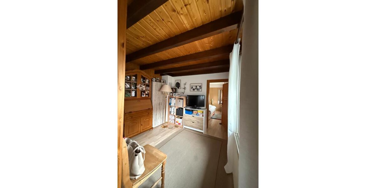 Liebevoll gepflegte bergische Doppelhaushälfte mit großem Garten 3 zimmer