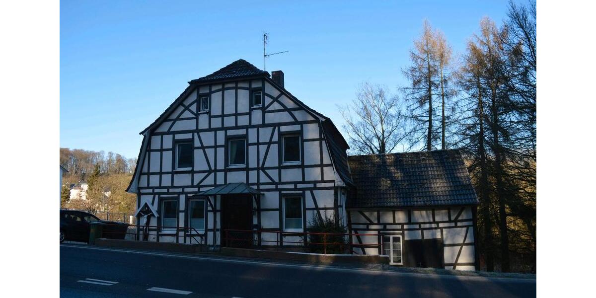 Einfamilienhaus Kürten - 7 Zimmer, 166 m&sup2;, 295.000&euro; | Angebot:25880820