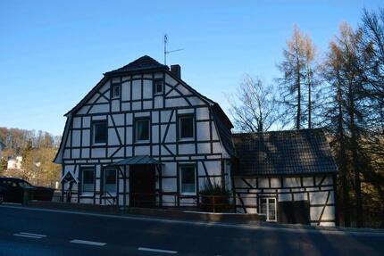 Haus Kürten - 7 Zimmer, 166 m&sup2;, 295.000&euro; | Angebot:25880820