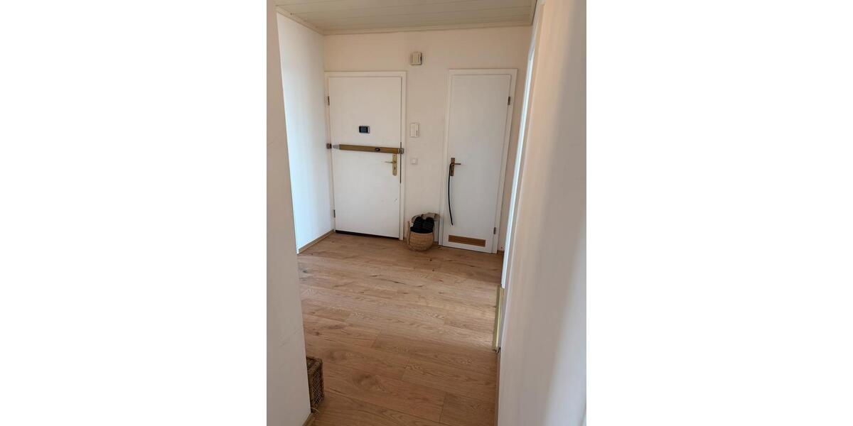 Dachgeschoßwohnung Leverkusen Bergisch Neukirchen - 3 Zimmer, 80 m&sup2;, 850&euro; | Angebot:26447996