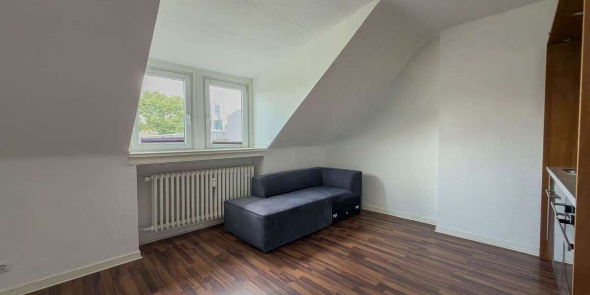 Etagenwohnung Düsseldorf Unterbilk - 2 Zimmer, 38 m&sup2;, 680&euro; | Angebot:27162712