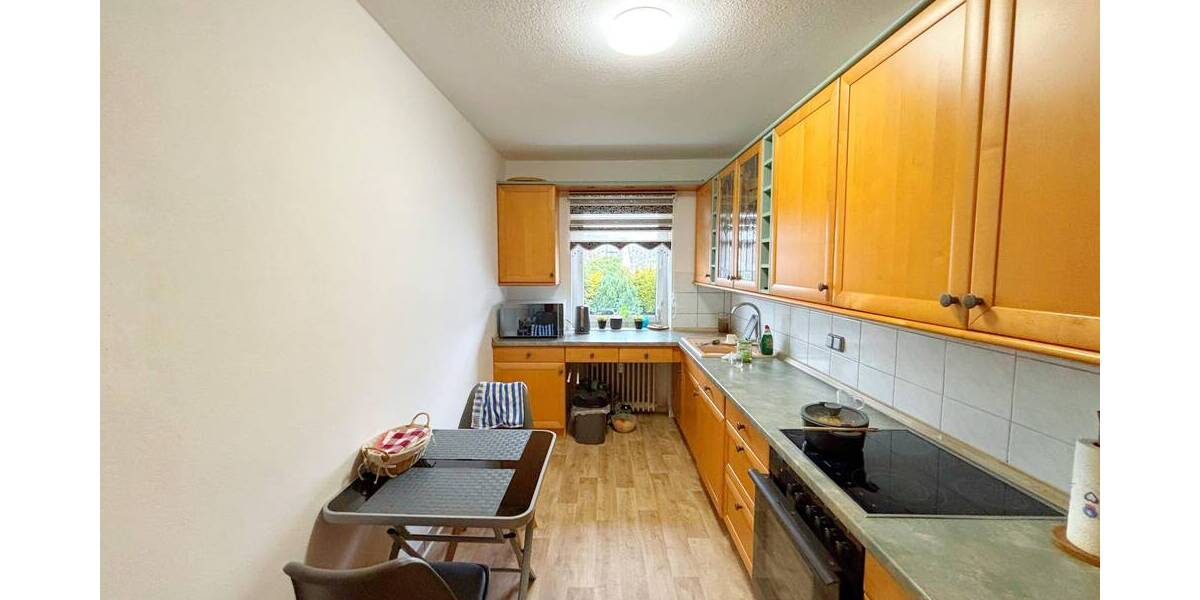 Großzügige Eigentumswohnung in Rheindorf 4 zimmer