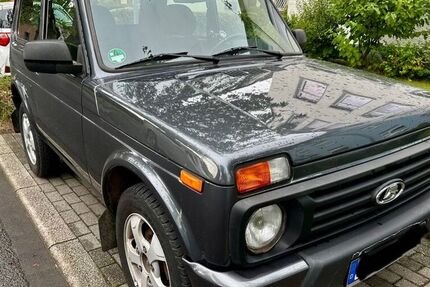 Lada Niva