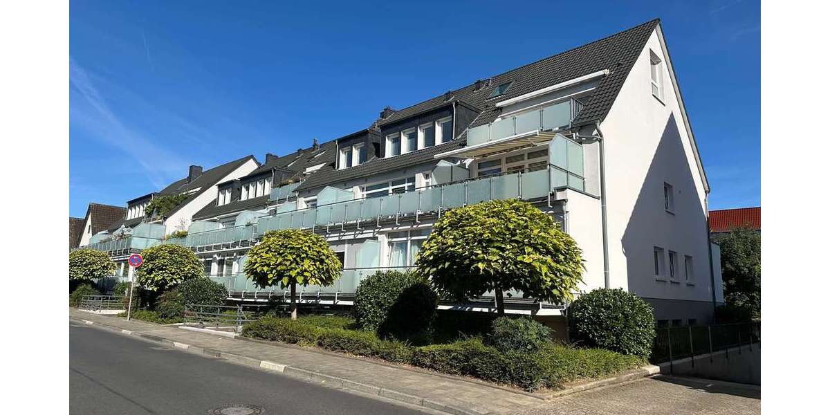 Etagenwohnung Leverkusen Schlebusch - 4 Zimmer, 127 m&sup2;, 1.250&euro; | Angebot:26891904