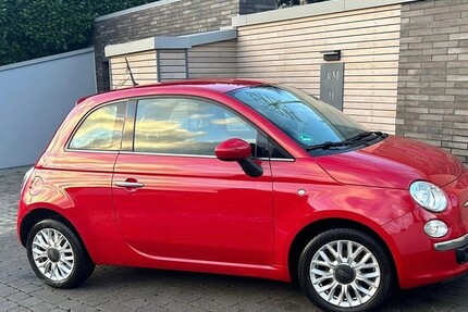 Fiat 500 78.000 km 7.100 € Düsseldorf 40213