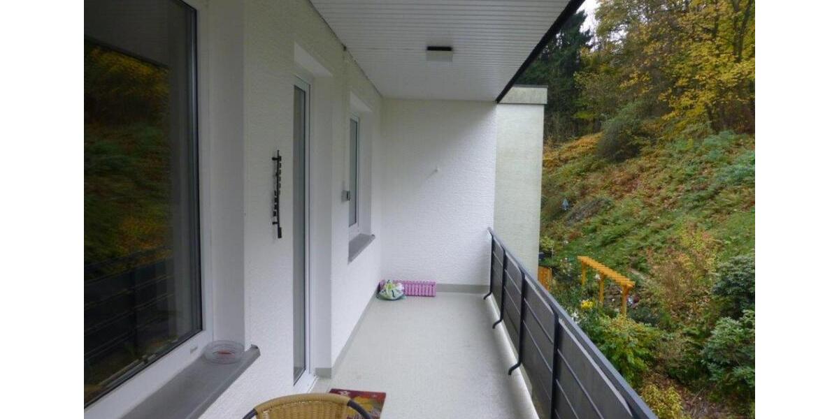 Zwei Zimmer Wohnung, mit großem Balkon, 54m², mit EBK 2 zimmer