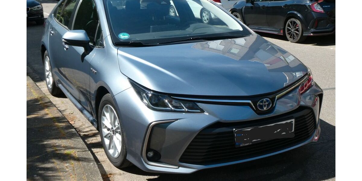 Toyota Corolla 85.000 km 16.900 &euro; Monheim am Rhein 40789