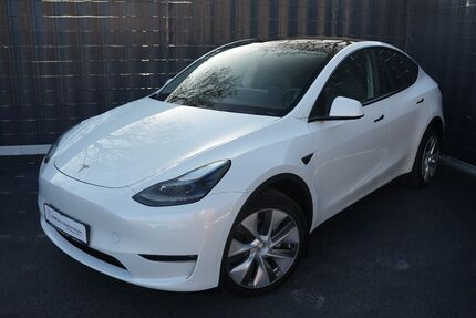 Tesla Model Y 51.042 km 34.299 &euro; Dormagen 41539