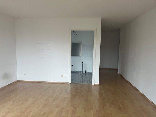 Etagenwohnung Düsseldorf Derendorf - 2 Zimmer, 61 m&sup2;, 670&euro; | Angebot:25738920