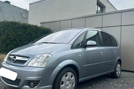 Opel Meriva 63.000 km 5.990 € Köln 50670
