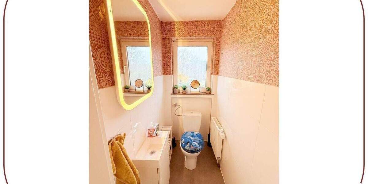 Gepflegtes, freistehendes Einfamilienhaus mit 6 Zimmern, großem Garten und Garage – viel Platz für die ganze Familie 6 zimmer