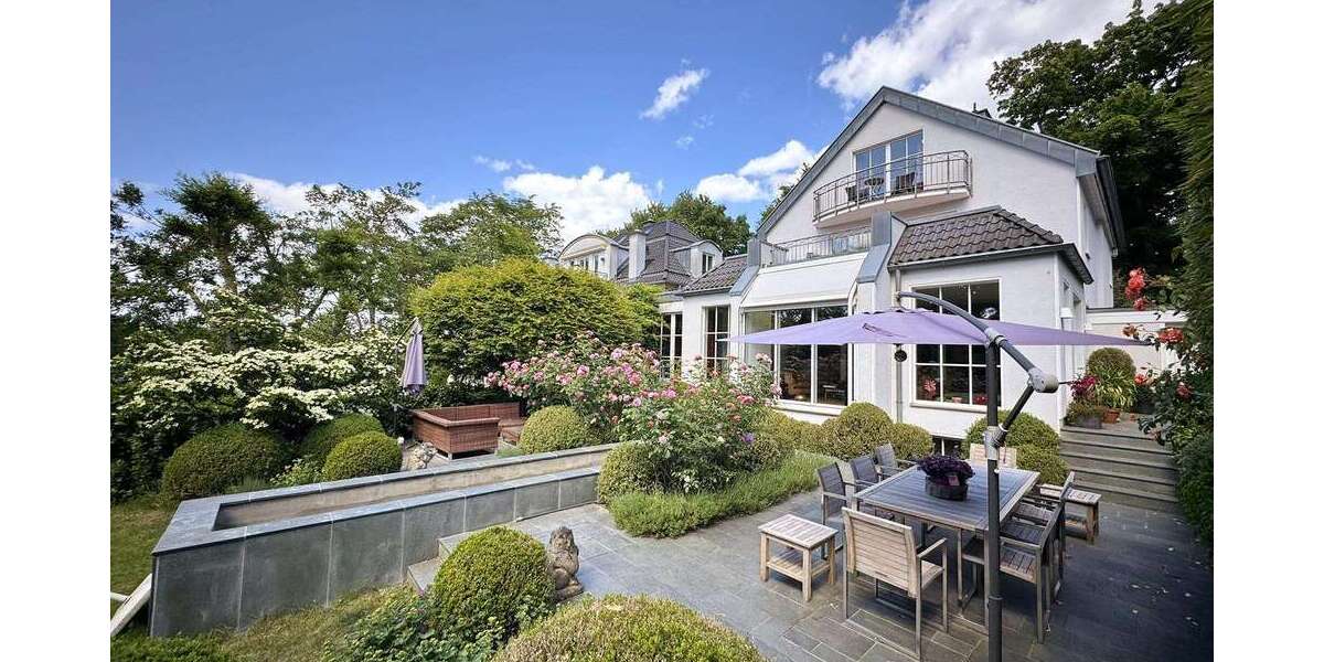 Einfamilienhaus Düsseldorf Stadtbezirk 7 - 7 Zimmer, 330 m&sup2;, 2.490.000&euro; | Angebot:25809513