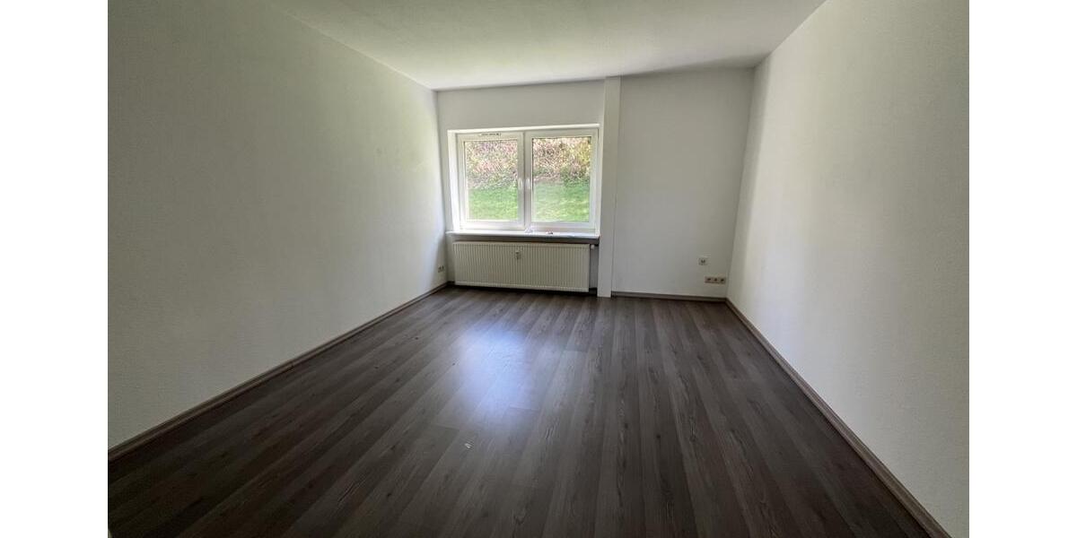 Erdgeschoßwohnung Remscheid Lüttringhausen - 3 Zimmer, 65 m&sup2;, 480&euro; | Angebot:26462521