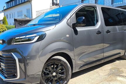 Toyota Proace (Verso) 16.300 km 47.950 &euro; Solingen 42657