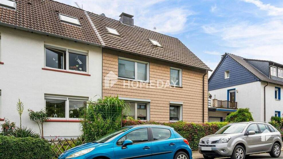 Attraktives Mehrfamilienhaus mit 3 Wohneinheiten in ruhiger Lage
