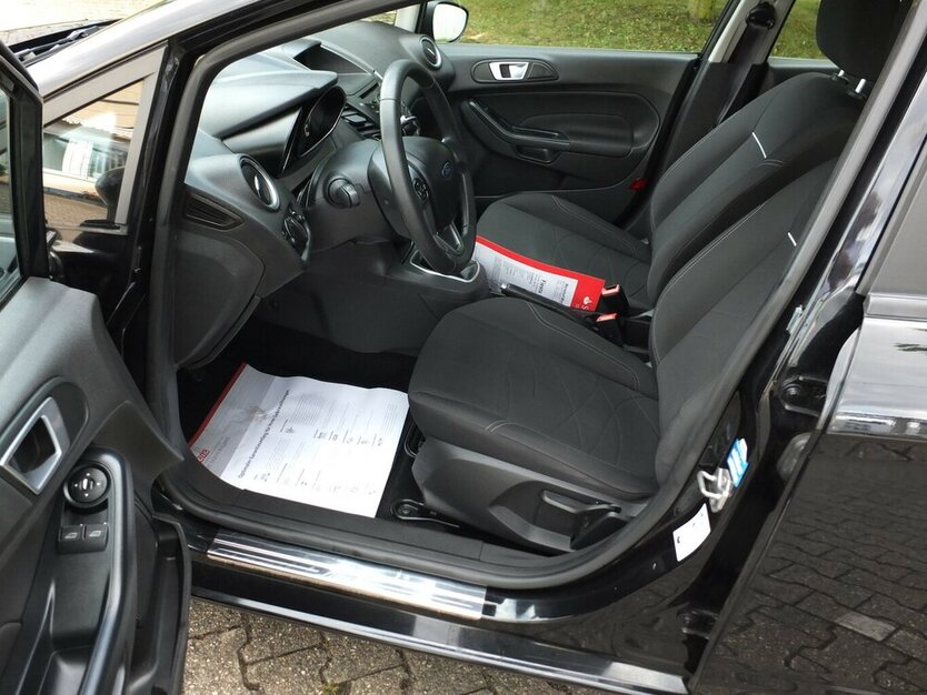 Ford Fiesta SYNC EDITION COOL&SOUND START-STOP 98.755 km 6.708 € Köln 50858