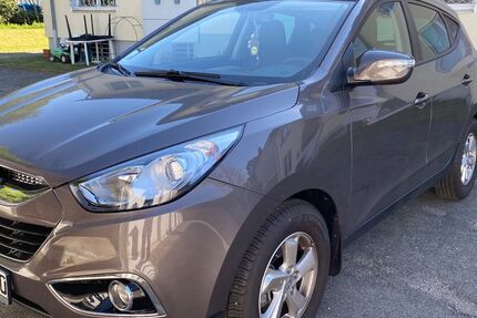 Hyundai ix35 93.000 km 11.250 € Leverkusen 51373