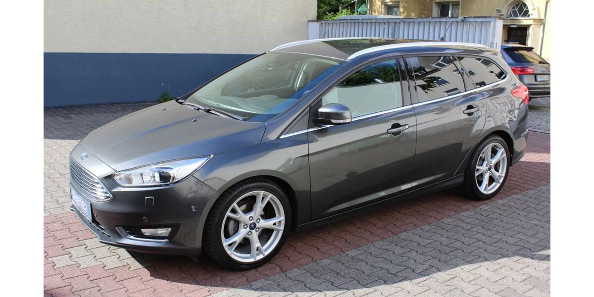 Ford Focus 74.000 km 7.490 &euro; Hagen 58135