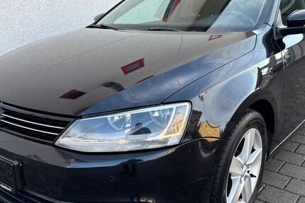 VW Jetta 199.999 km 4.490 &euro; Bergisch Gladbach 51467