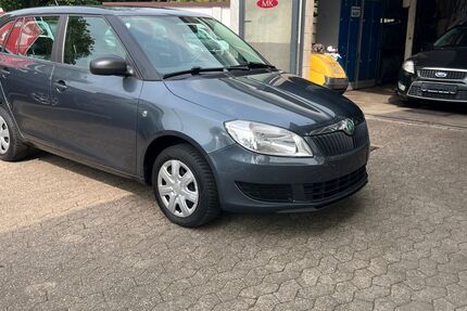 Skoda Fabia 237.000 km 2.980 € Essen 45141