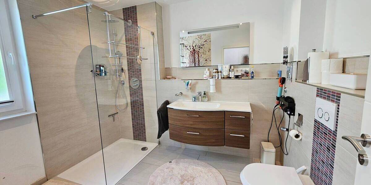 Einfamilienhaus Odenthal / Blecher Blecher - 7 Zimmer, 246 m&sup2;, 1.150.000&euro; | Angebot:26868446