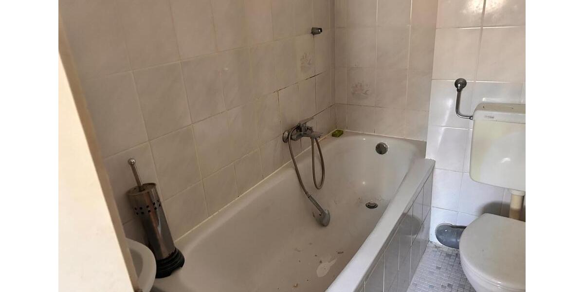 Dachgeschoßwohnung Solingen Central - 3 Zimmer, 78 m&sup2;, 770&euro; | Angebot:25414904