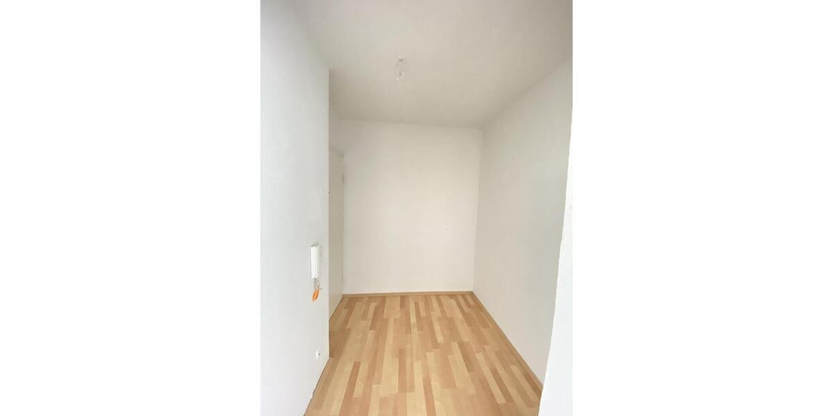 Etagenwohnung Solingen - 3 Zimmer, 74 m&sup2;, 749&euro; | Angebot:26254320